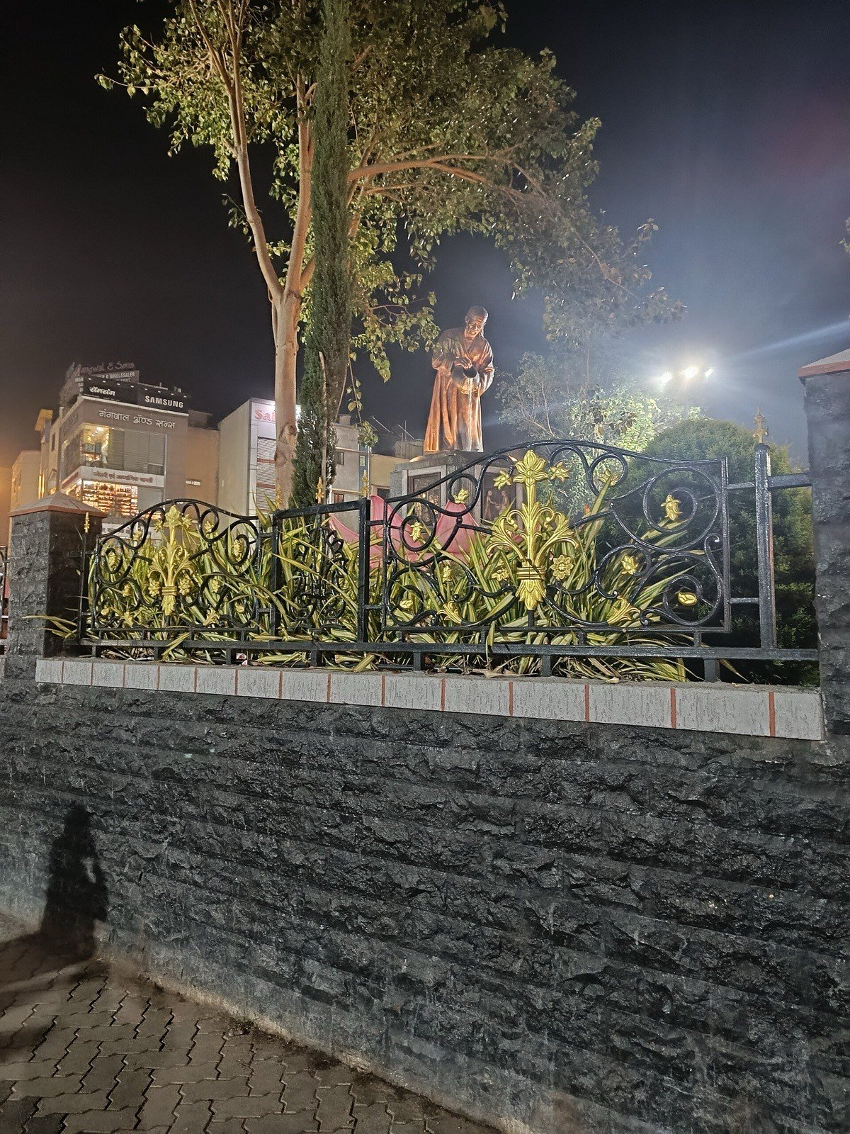 How to Reach Shirdi
