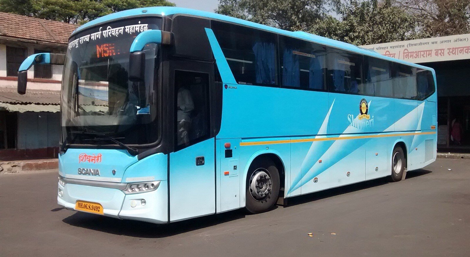 Bus for rental — 35–45 seater Bus (AC/Non-AC)